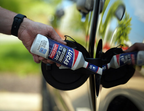 Lucas Oil Introduces New Lucas Emissions Clear Fuel and Exhaust System Cleaner, Reducing Emissions by Up to 90%